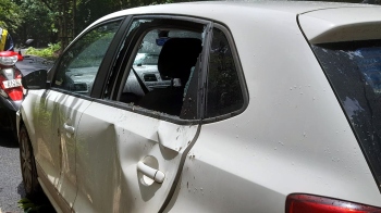 Lucky escape for 3 as bison rams into car in Poinguinim