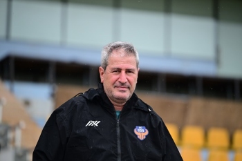 Manolo voices concerns over Fatorda pitch conditions and injuries
