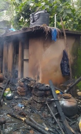 Goods worth Rs 1 lakh gutted in fire at Davorlim house