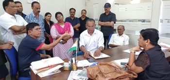Navelim villagers fume as garbage piles up in homes