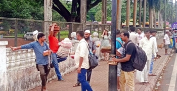 Belagavi pilgrims irked with hawkers at Old Goa Basilica
