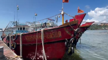 Two Malpe fishing trawlers seized for illegal fishing in Goan waters