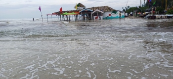 Rising sea water inundates beach shacks along Salcete coast