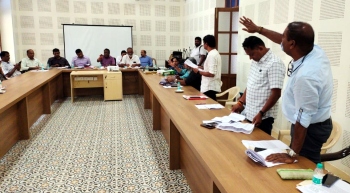 MMC discusses regularisation of 540 tenements in New Vaddem