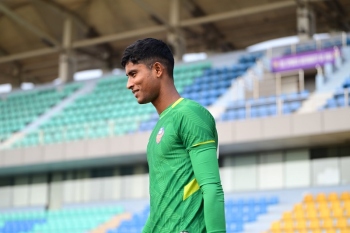 Goalkeeper Hrithik Tiwari shines in FC Goa's back-to-back wins