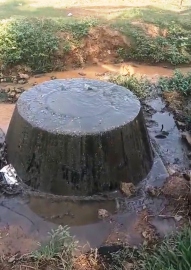 Overflowing sewage chamber at Ambaji poses health hazard for residents