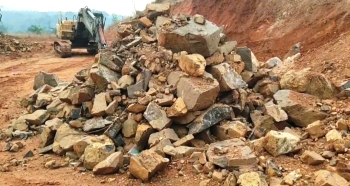 Concerns raised over hill cutting activity behind Cuncolim IDC