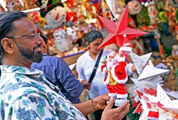 Christmas: Hotels roll out red carpet but community celebrations yet to pick up