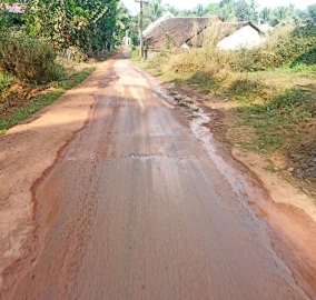 Residents raise concerns over ‘unmotorable’ road in Curtorim
