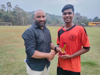 Mandopa SC rally to beat Santa Cruz Society of Poitomaddo