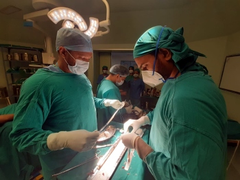 District Hospital performs first arthroscopic ACL reconstruction