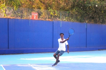 Anil, Vikramaditya, Eshaan advance to next round