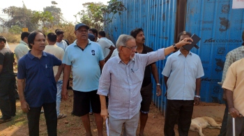 Velsao residents oppose barricading of Holy Cross with tin sheet at Sancoale