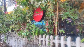 Sibling synergy mixed with secret recipes: The heart of CafÃ© Basil