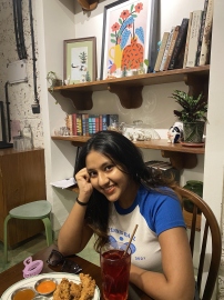 ‘Scrubs.and.Sass’: How a young doctor found her voice online