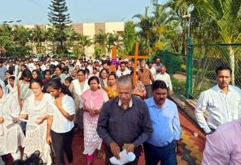 Catholics mark Good Friday in Belagavi