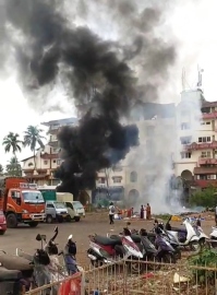 Fire engulfs SGPDA market dump, exposes lapses in waste management