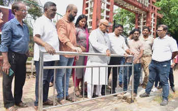 MMC garden walkway to stay wide, safe with new railings