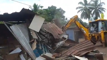 PWD set to dismantle illegal structures on public roads in major crackdown