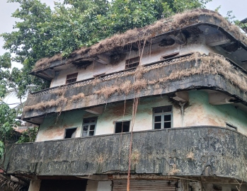 Owners must rehab unsafe bldgs or they should be razed: Officials
