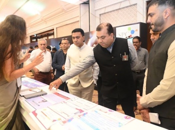 Minister announces new schemes to boost startups, promote innovation
