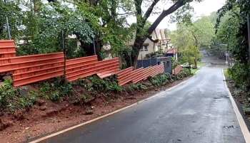 Old Goa p'yat stops fencing work near St Augustine Tower