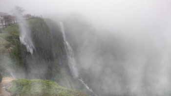 Amboli tragedy: Tourist falls 150 feet while taking photo, body recovered