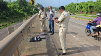 Bike-borne assailants attack college teen with acid
