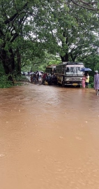 Heavy rains submerge Valshem bridge twice in Sanguem