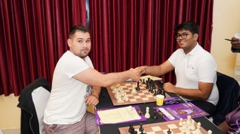 Top seeds dominate opening round as IPCA World Chess C'ship commences