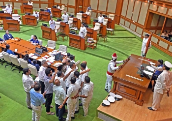SPOTLIGHT | MONSOON SESSION: FIERY OPPN STINGS GOVT