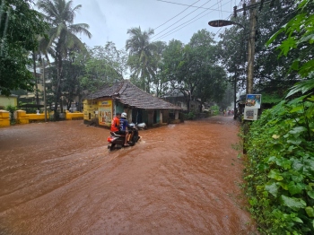 Mapusa’s Khorlim junction flooding turns chronic mess
