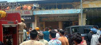 Cloth shop in Mapusa market gutted; loss estimated at â‚¹2.5L