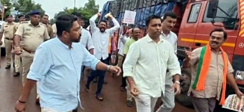 Halarnkar-Parab face-off in Pirna during BJP’s ‘GST Utsav’ campaign