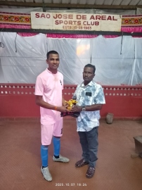 Cuncolim Union storm into semifinals