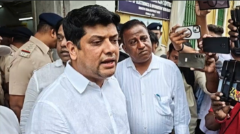 Colvale AE detained by police over failure to report for SIR duty, Congress protests, questions govt over ‘collapse of