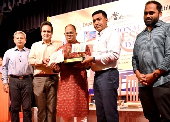 State honours journalists on National Press Day