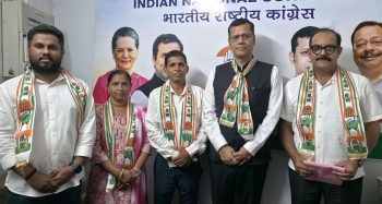BJP ZP member Velip and husband switch to Congress