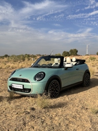 Chasing the horizon in the 2026 Mini Cooper S Convertible