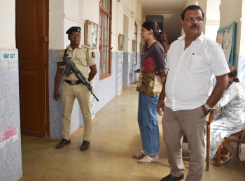 Cong banking on core voter base to retain Nuvem seat