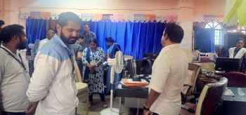 MLA inspects office, fears raised over other offices in complex