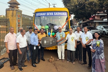 Zydus Pharma provides school bus to special school in Bicholim