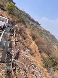 Garbage mars sanctity of Sajjangadh fort
