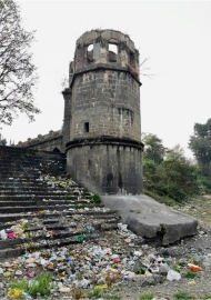 Civic sense missing at heritage sites