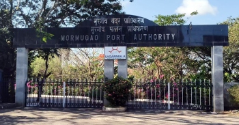 Officials calm fears, say depots hold 12-15 days stock; tankers line up for Mormugao