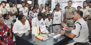 Colva locals intensify stir against PI’s reinstatement, seek Vigilance probe