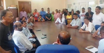 Govt push on deemed licences raises concerns over panchayat autonomy