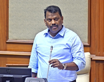 Lobo dons activist hat, seeks halt to Arpora-Nagoa development