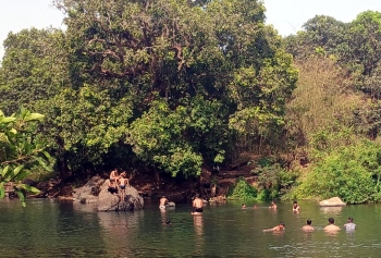 Morlem residents seek ban on Valvanti riverbank bathing