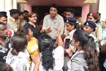 Coldem residents lay siege to Aquem Power House over recurring blackouts